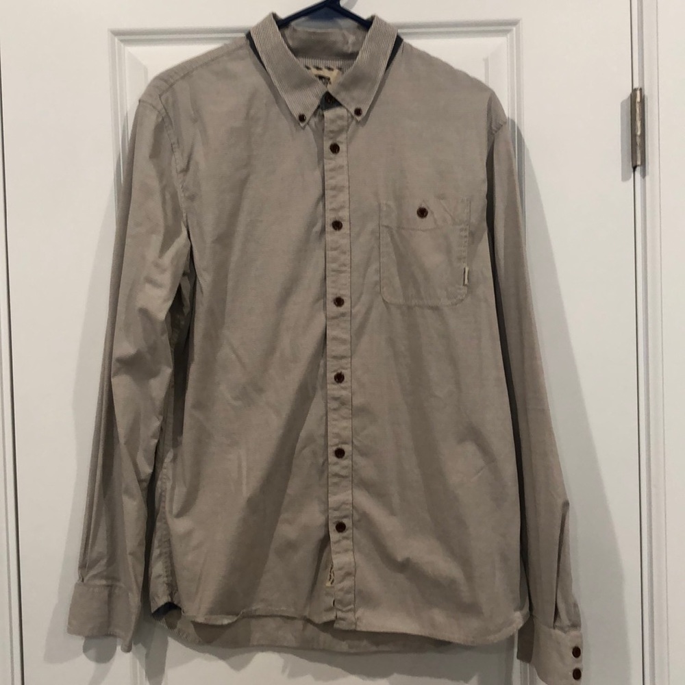 Long sleeve button up shirt